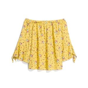 <<bundle 3 for $20>> Papermoon off the shoulder yellow floral top
